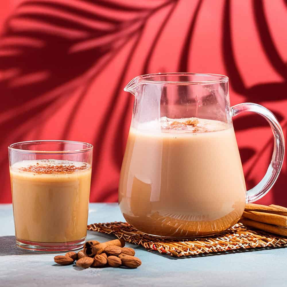 Horchata Rooibos tea with almond and cinnamon with milk