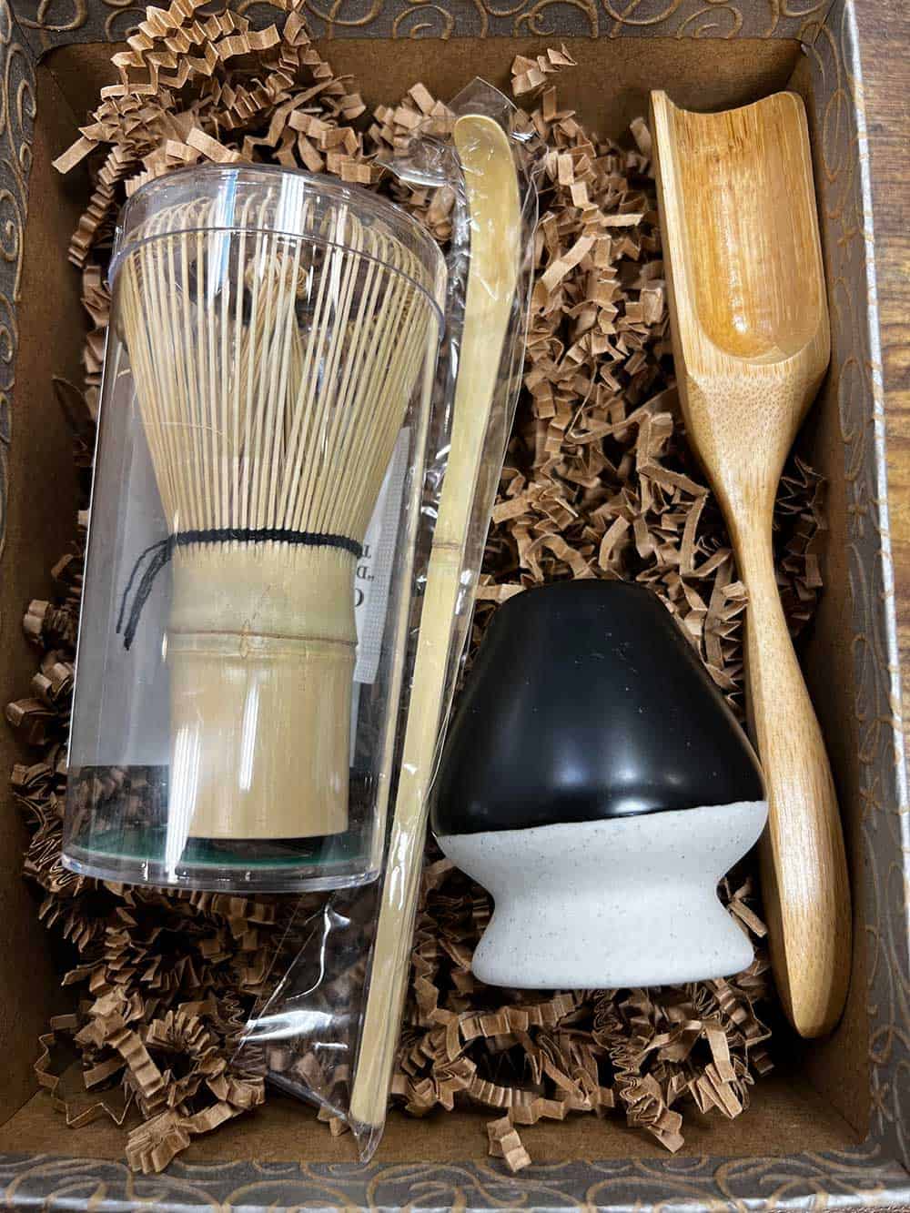 Matcha Bamboo Whisk & Loose-Leaf Tea Scoop Set