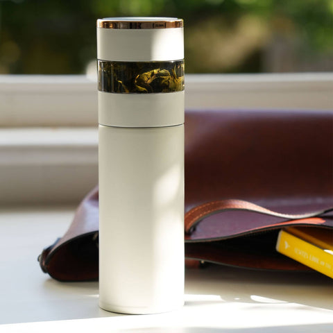On-the-go tea infuser bottle (15 oz)