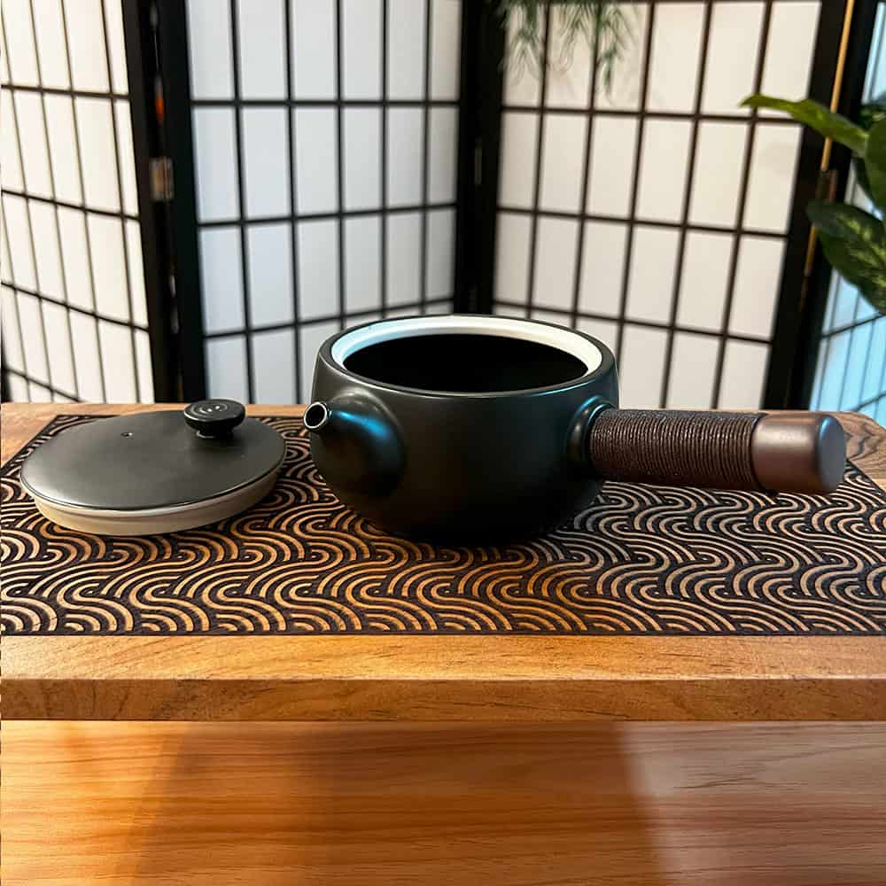 
                  
                    Japanese Black Side Handle Teapot (12 oz)
                  
                